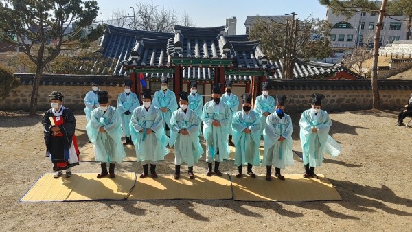 춘기석전제 봉행